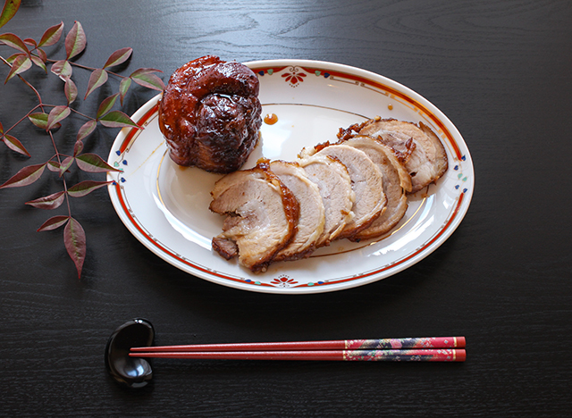 ����F�`���[�V���[�̍���