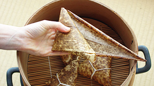 �`�𐮂��Ȃ��炳��ɕ��ł���