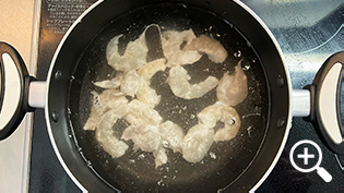 �͂Ȃ܂�}�[�P�b�g�̃v���b�v���̃{�C���G�r�̍���