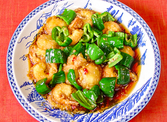 �����ĂȂ��p�ɑ�M�ɐ��������؂ȃG�r�`��