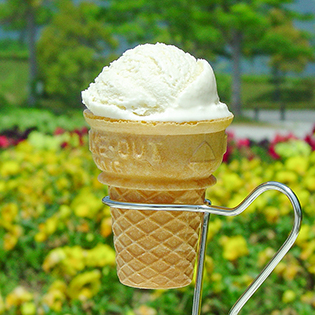 �����A�C�X�N���[��