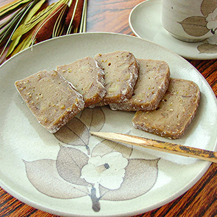 ����݂�ׂ��̍���