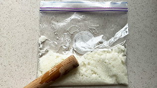 ���߂̃|���܂ɓ���A�߂�_�Ō`���c����x�ɒ@���Ă���