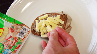 �o�Q�b�g�Ƀs�U�p�`�[�Y���̂��Ă���