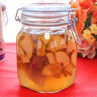 �����̃n�`�~�c�Ђ��V���b�v�̍���