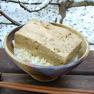 おでんの残りで作るとうめし(豆飯)