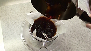 ��߂���L�b�`���y�[�p�[�ł���