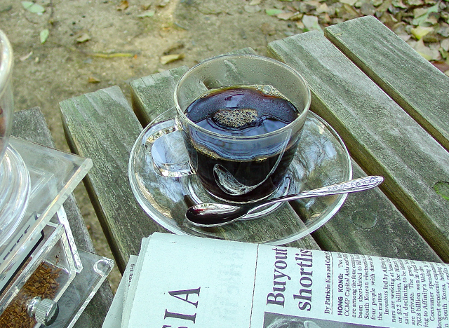 ���߂��ăK�b�e�����̔��������R�[�q�[�̓����