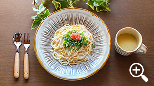 器に盛り、残りの明太子と青ネギをのせた