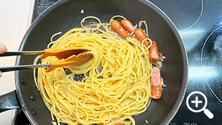 フライパン一つで作るペペロンチーノ