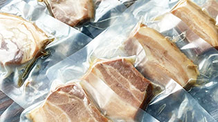 �󂠂�`���[�V���[