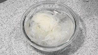 水に5分さらす