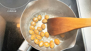 �������Ȃ��Ȃ��Ă�����A���X�����炵�ċ�ǂ̕\�Ɨ���Ԃ��A�M���ψ�ɓ���悤�ɂ��Ă���