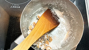 �����ł��Ȃ��悤�ɁA�؃x���ł͂����Ȃ�������Ă���