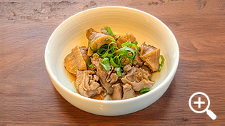 �M�ɐ���t���A���\�l�M���U�炵��