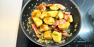 �x�[�R���A���}�X�^�[�h�A���˂��������A�������荬���Ă���