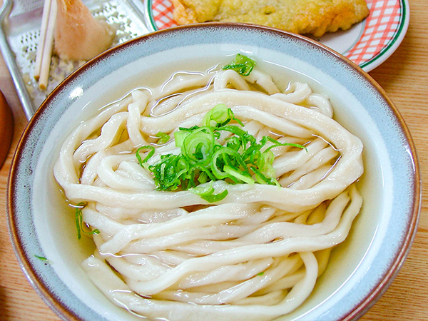 宮武うどんの「ひやあつ」