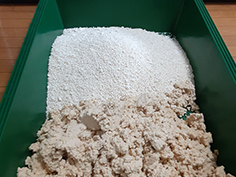 �}�����񂪑�ʂ̑哤�𐡓���Ŏςă}�b�V���[�ł���ׂ����l�q