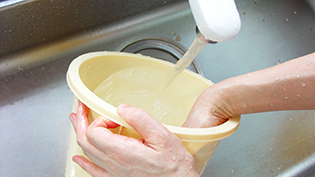 ���Ƃ̗e������ꂢ�ɐ���Ċ�����