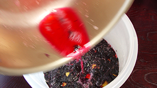 �c�����~�|��e��ɓ����
