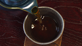 �M���Ԓ��𔪕��ڂقǒ����ł悭����������