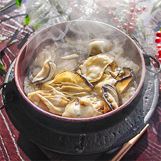 ���y����