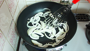 �X���C�X�����ʔK�������Čy���u�߂�
