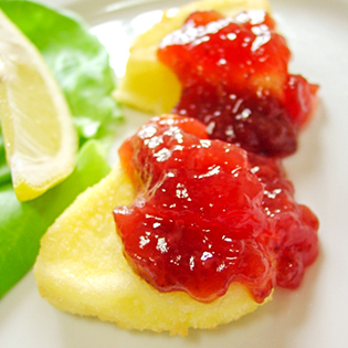 �f���}�[�N�̃`�[�Y�W�����t���C�̍���