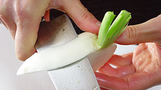 �J�u�̓���������t�����ɂނ��Ĕ���ނ��Ă���Ƃ���