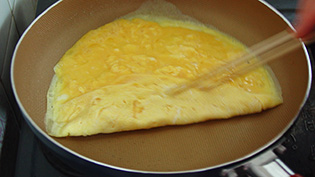 �t���C�p�����䂷��Ȃ��畿�������グ�A�������ɃI�����c��]�����Ă���